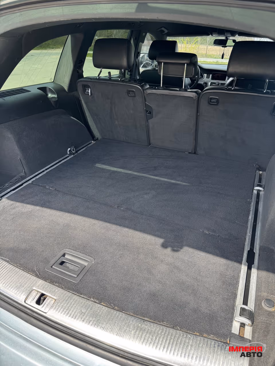 Audi Q7 - фото 15