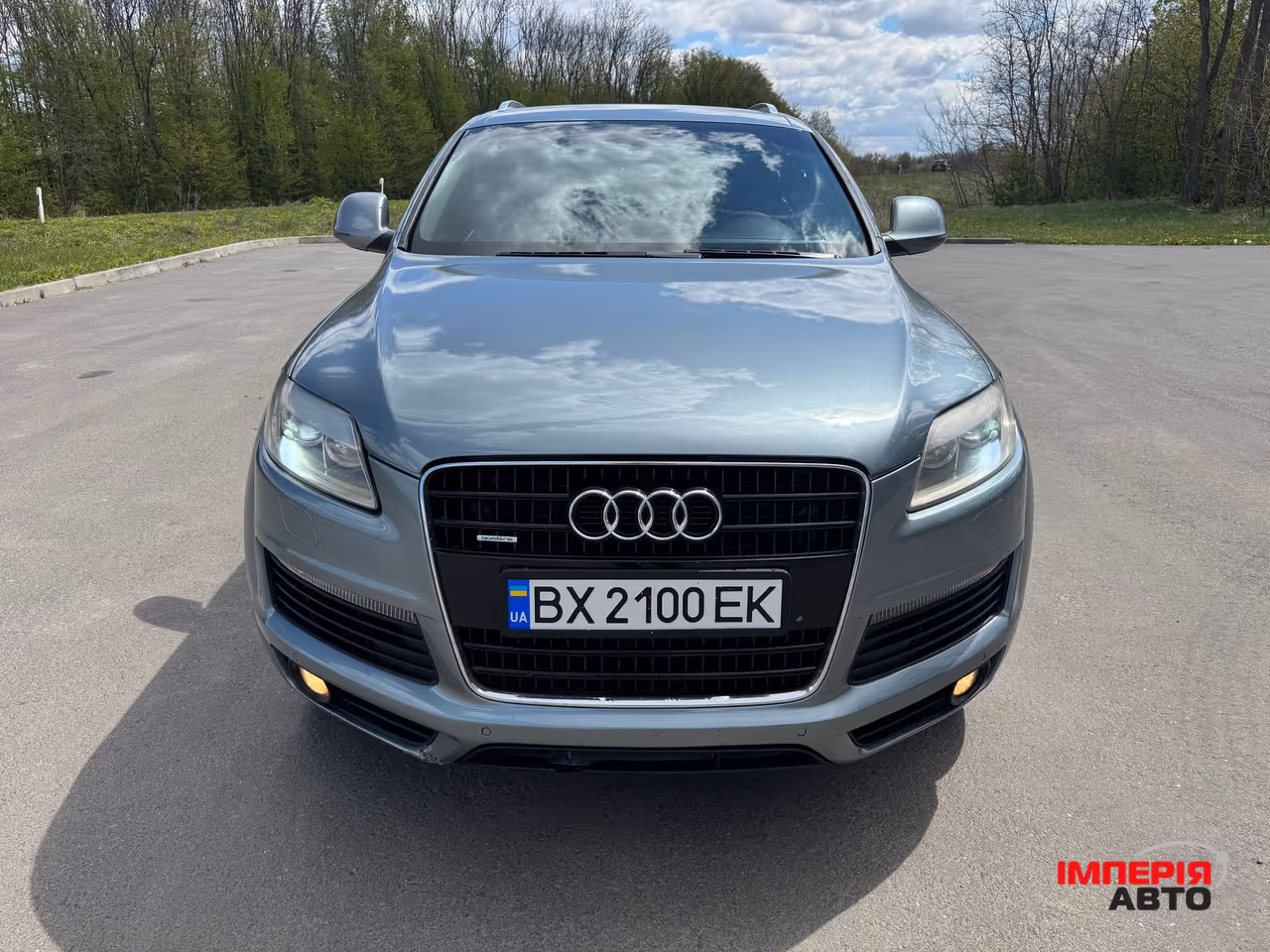 Audi Q7 - фото 7