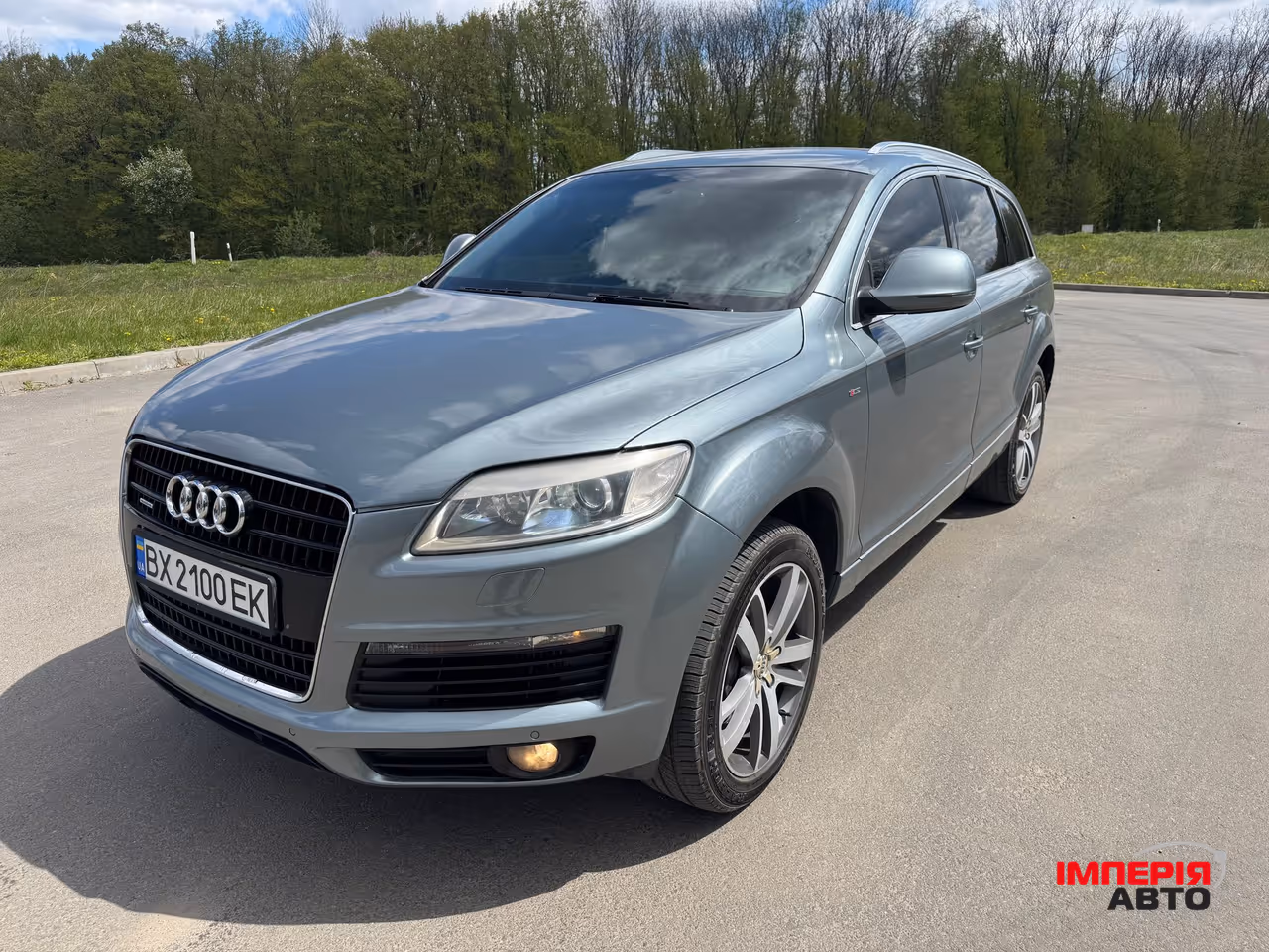Audi Q7 - фото 6