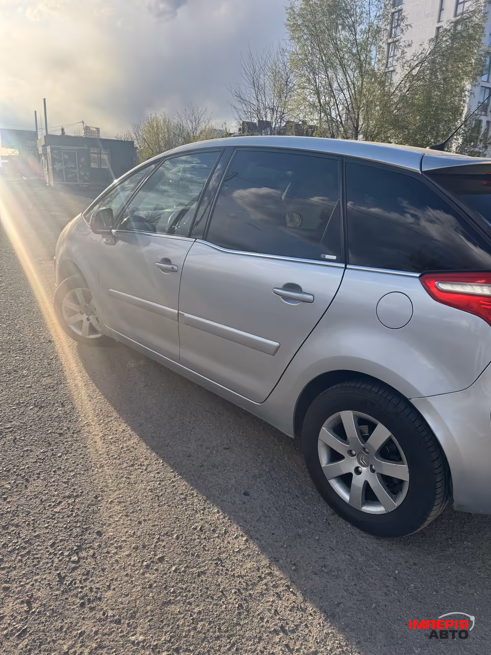 Citroen C4 Picasso - фото 17