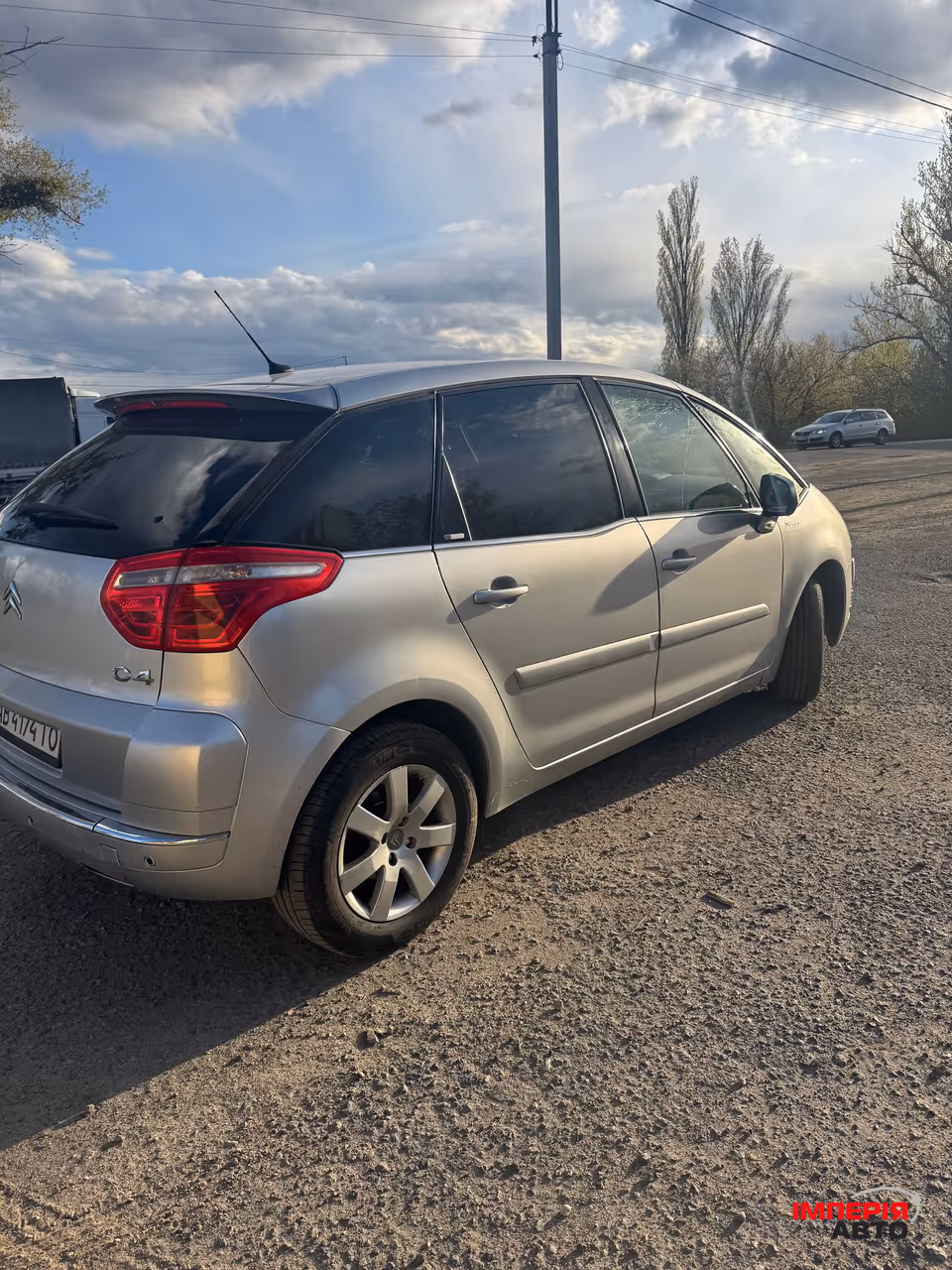 Citroen C4 Picasso - фото 15