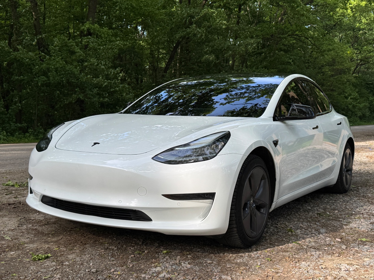 Tesla Model 3 - фото 2