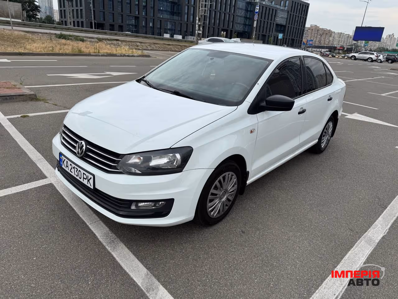 Volkswagen Polo - фото 1