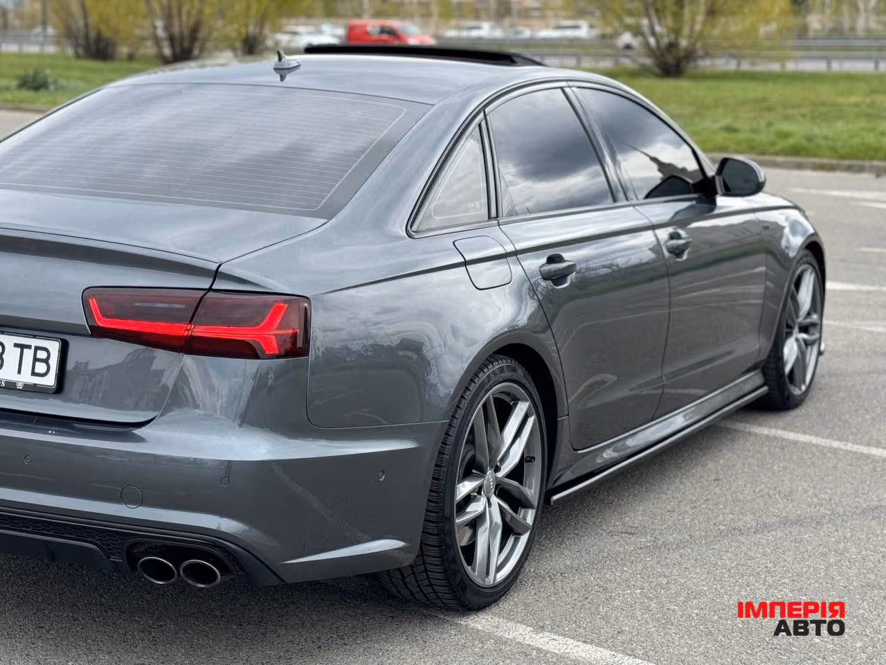 Audi S6 - фото 15