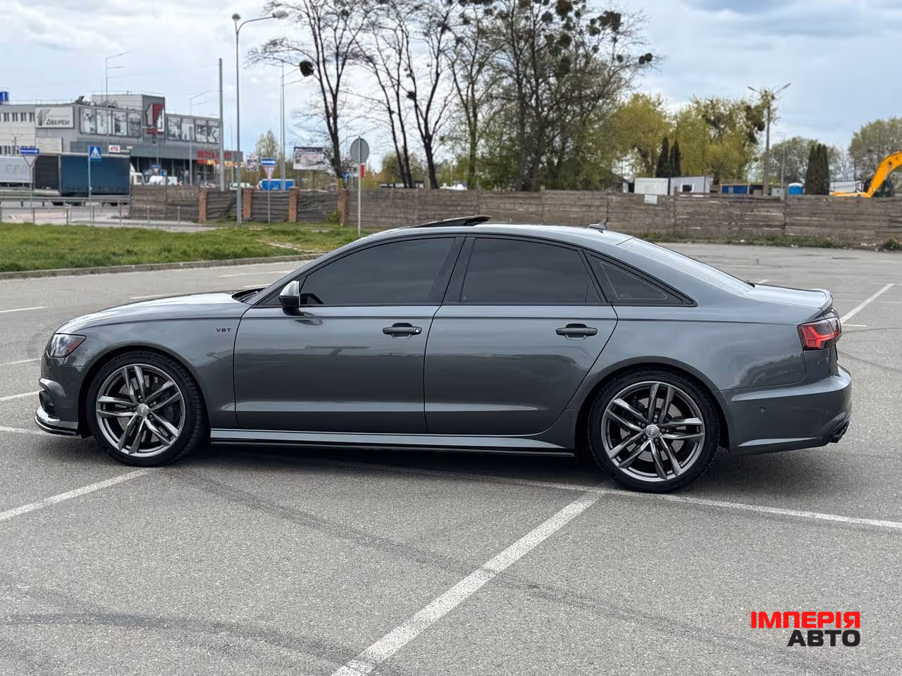 Audi S6 - фото 16