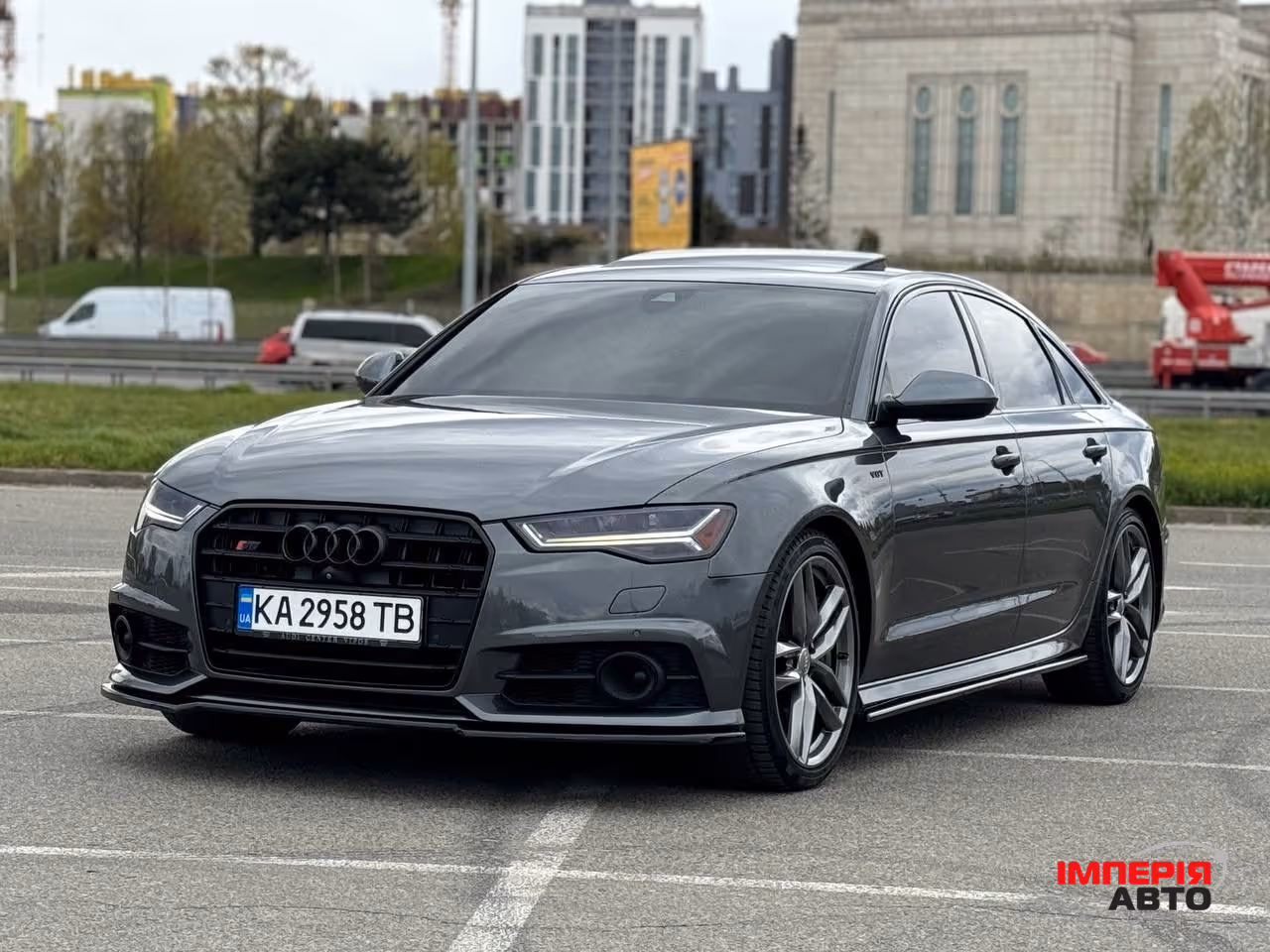 Audi S6 - фото 5