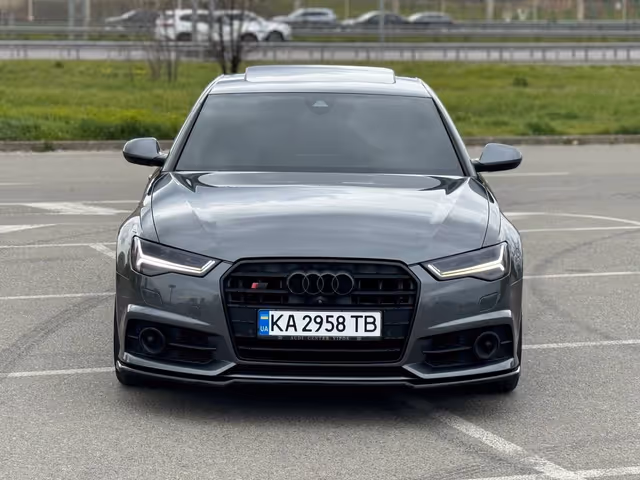 Audi S6 - фото 3