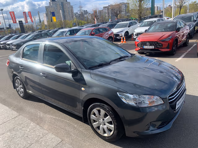 Peugeot 301 - фото 4