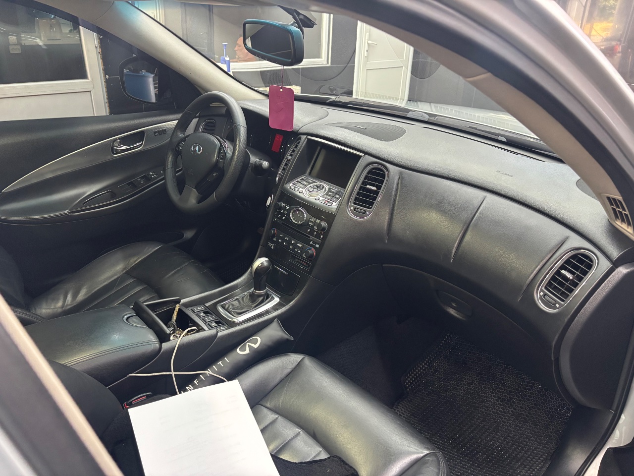 Infiniti EX - фото 9