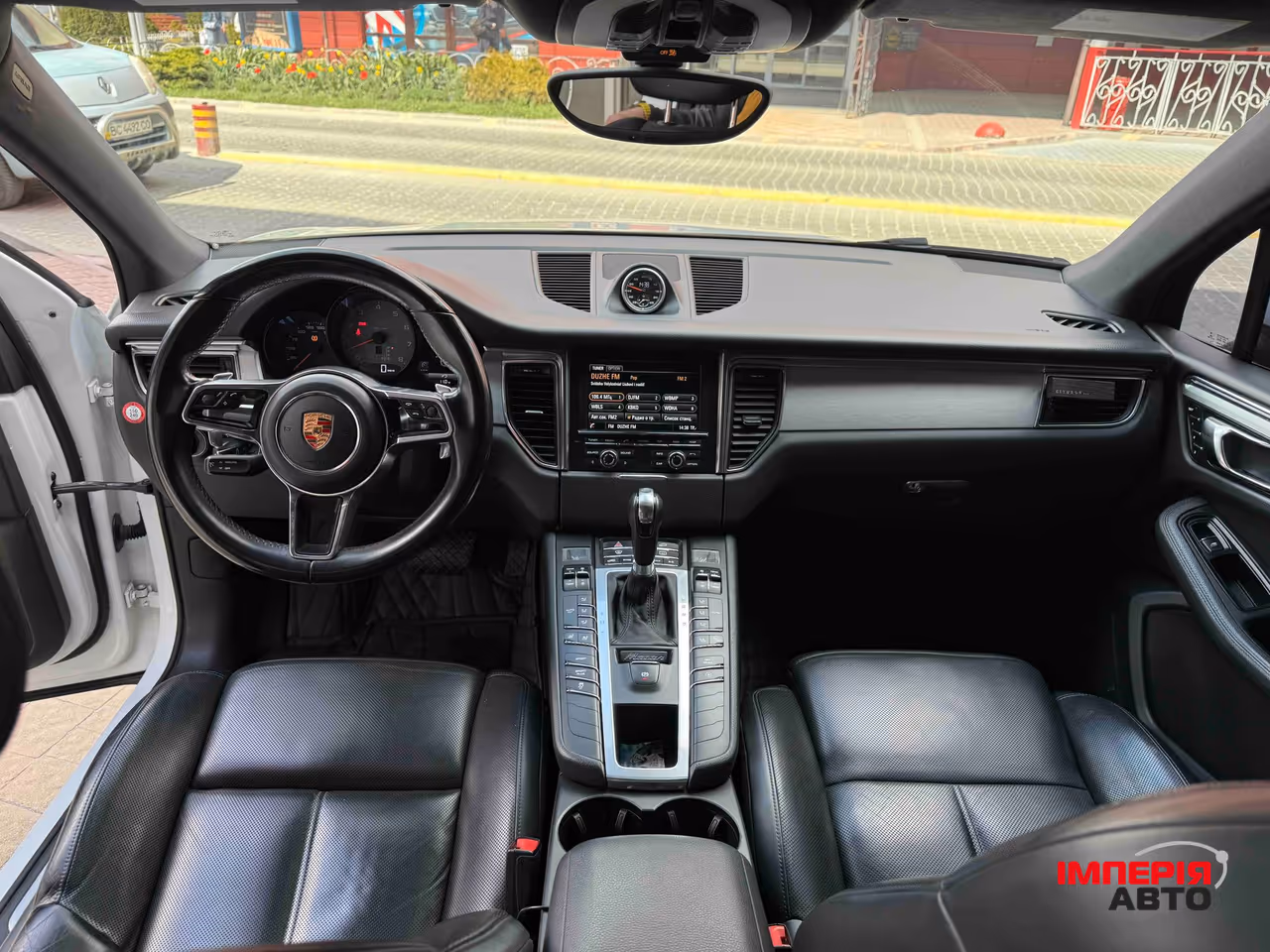 Porsche Macan - фото 7