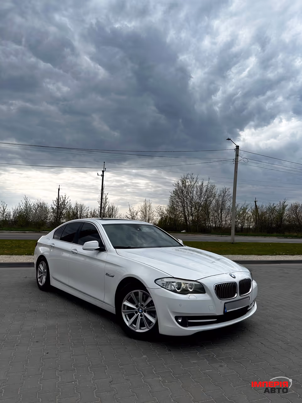 BMW 5 серії - фото 1
