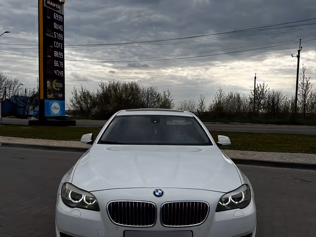BMW 5 серії - фото 3