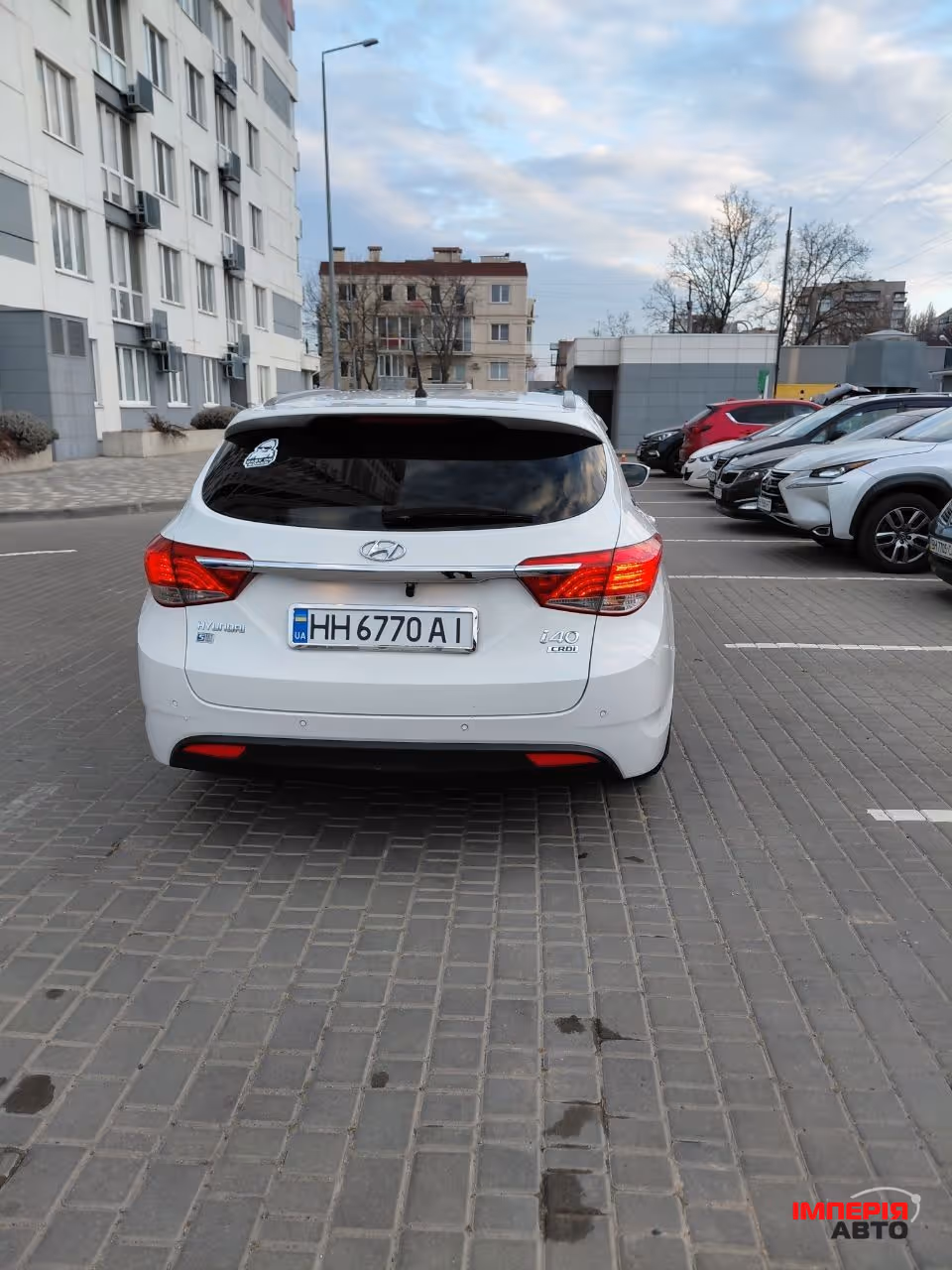 Hyundai i40 - фото 9