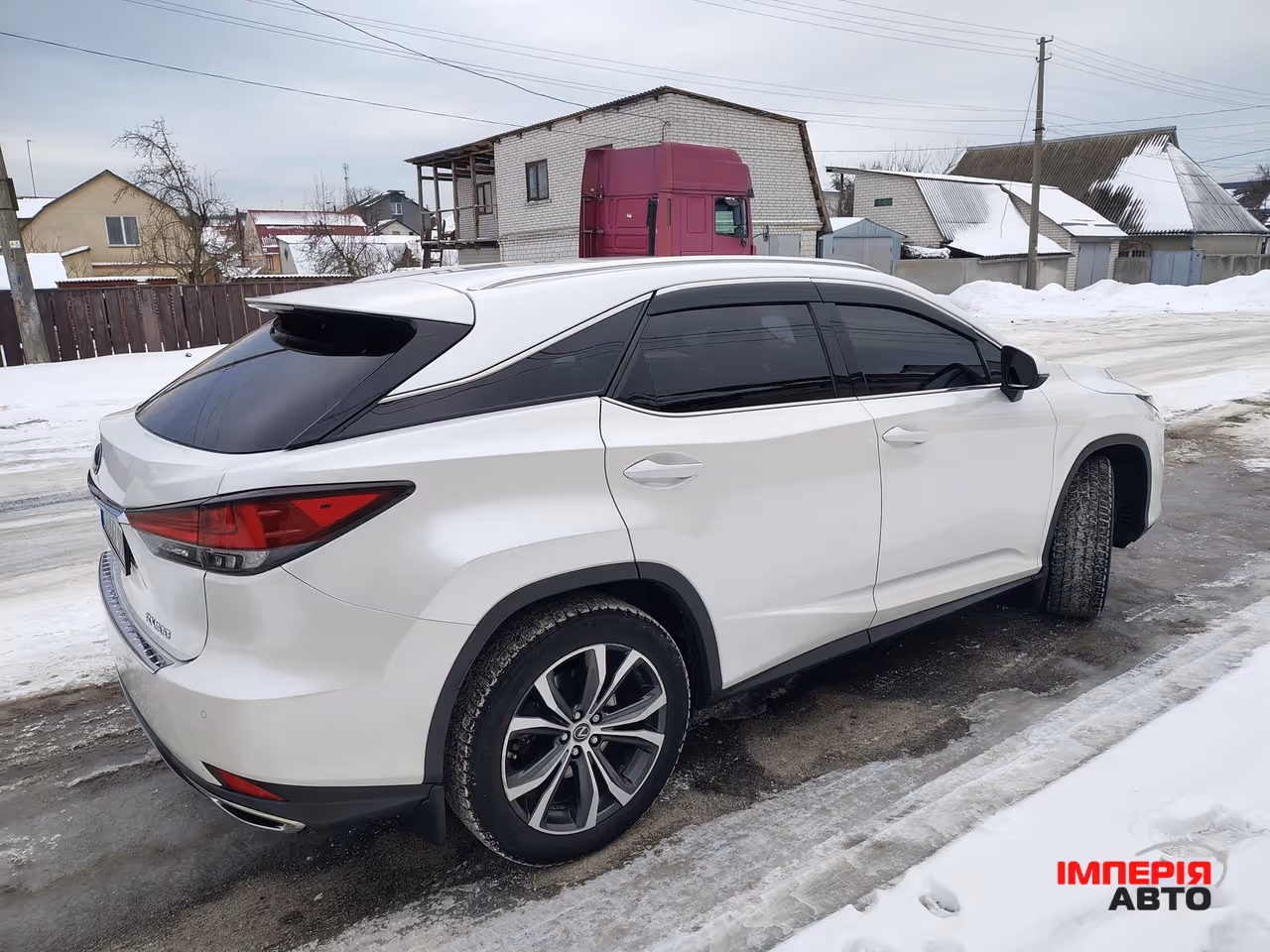 Lexus RX - фото 8