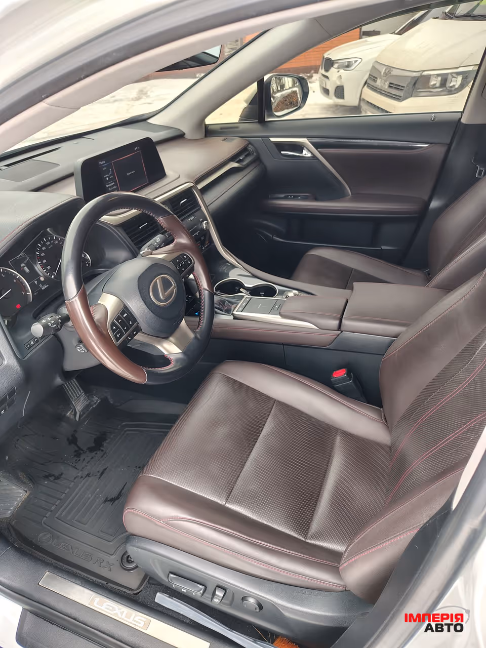 Lexus RX - фото 15