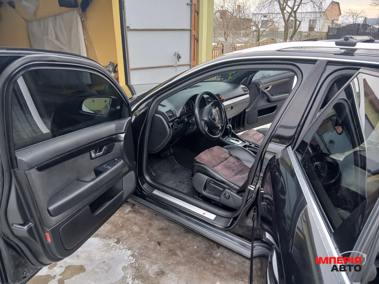 Audi A4 - фото 5