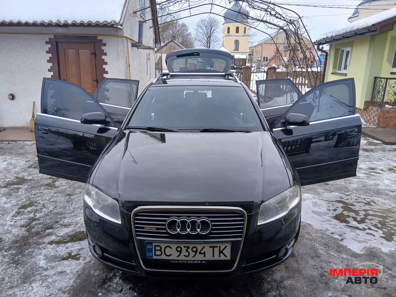 Audi A4 - фото 8