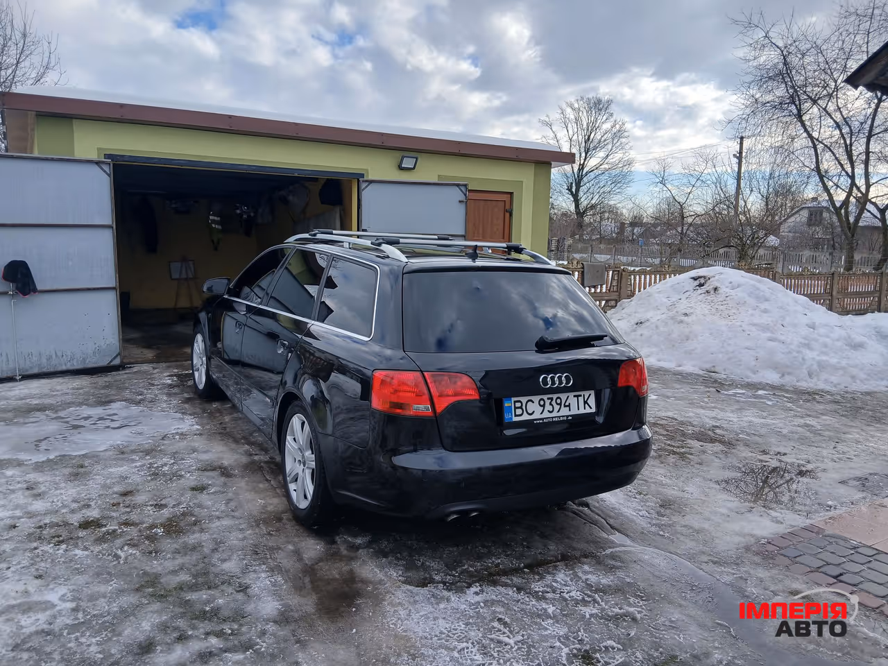 Audi A4 - фото 7