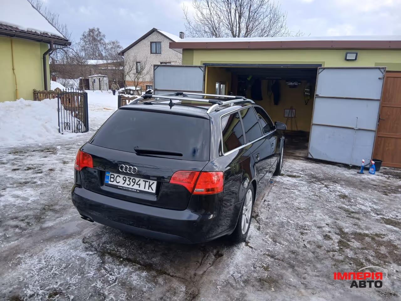 Audi A4 - фото 6