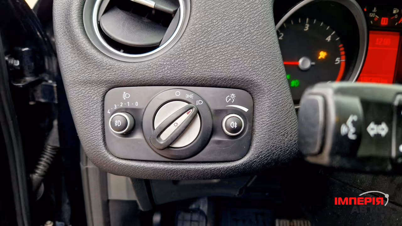 Ford Mondeo - фото 14