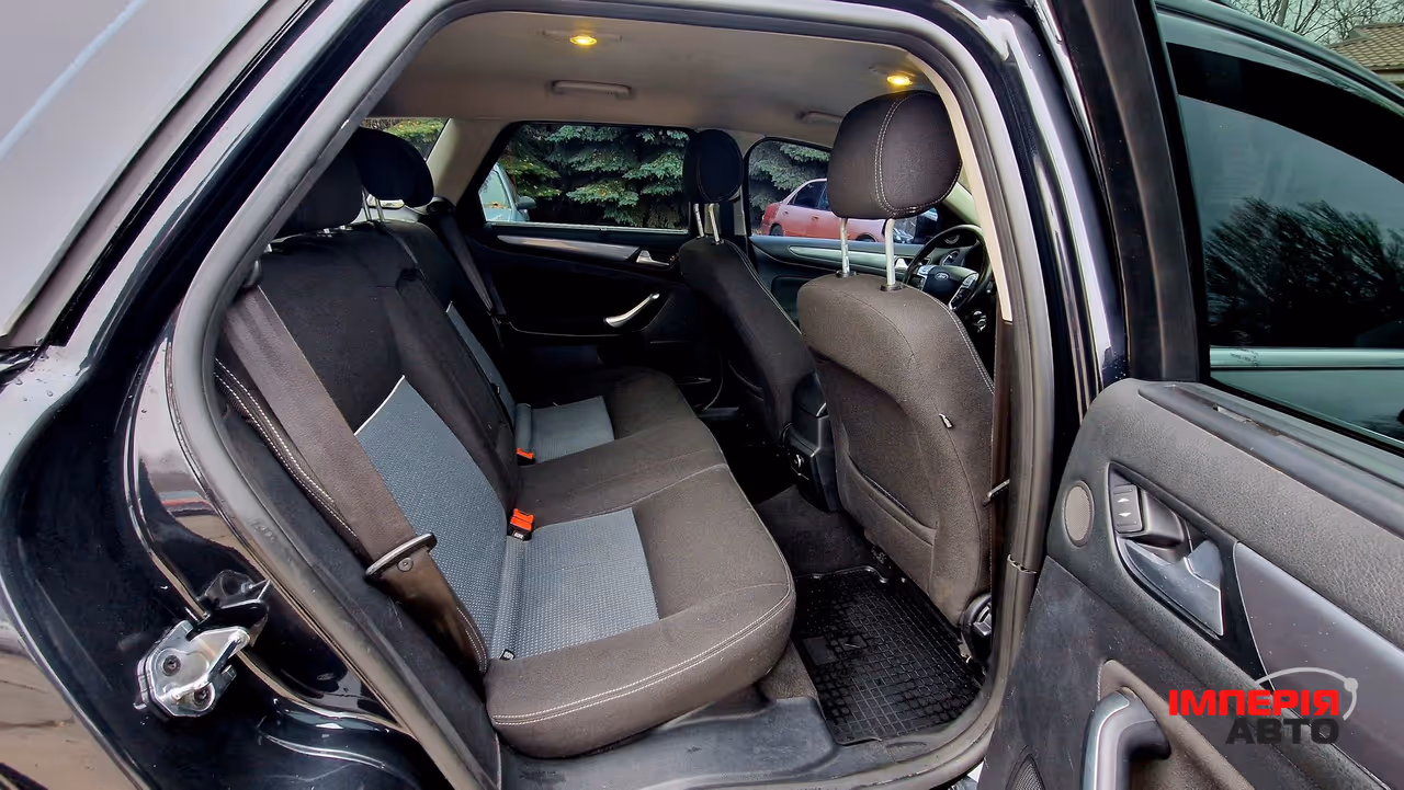 Ford Mondeo - фото 21