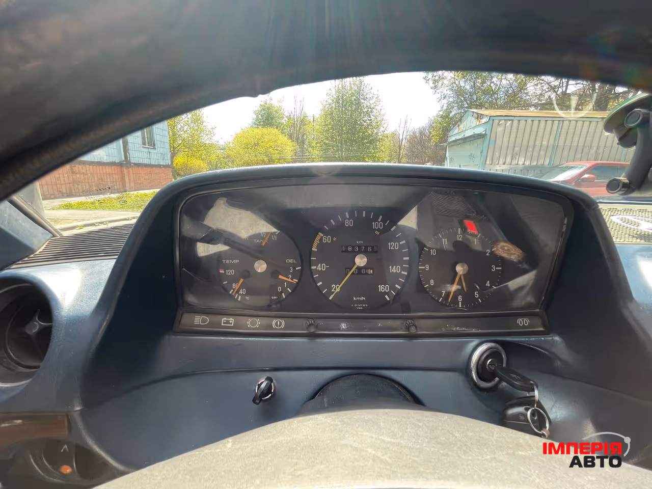 Mercedes-Benz W123 - фото 16