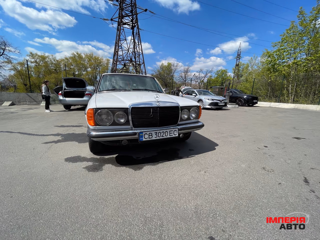 Mercedes-Benz W123 - фото 2