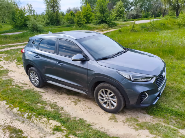Hyundai Tucson - фото 1