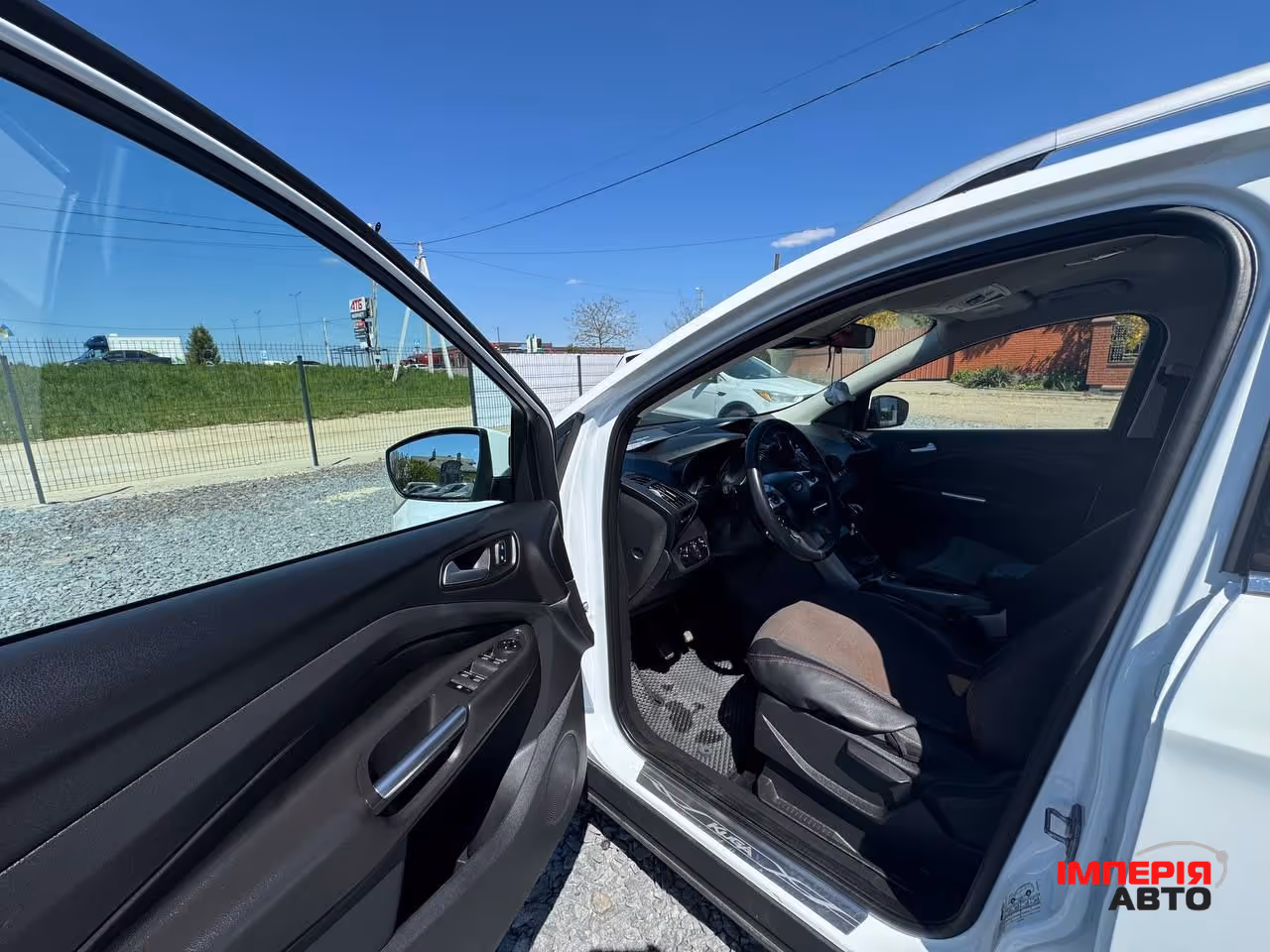 Ford Kuga - фото 18
