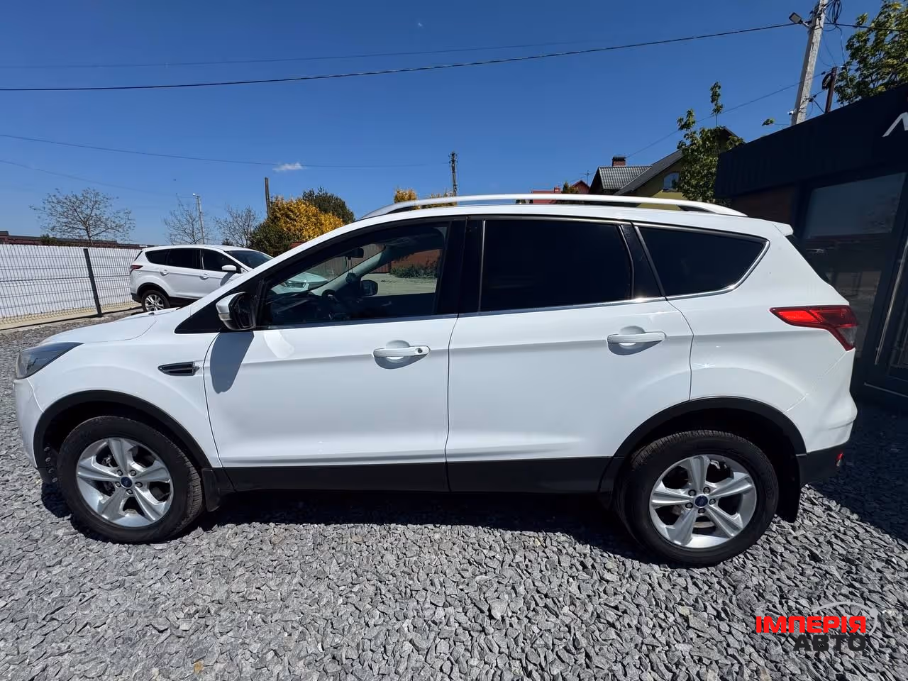 Ford Kuga - фото 12