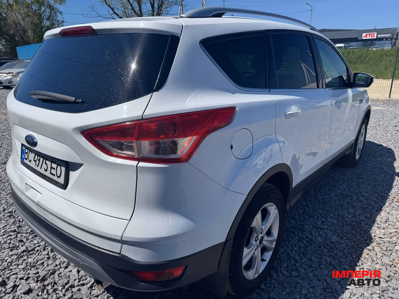 Ford Kuga - фото 7