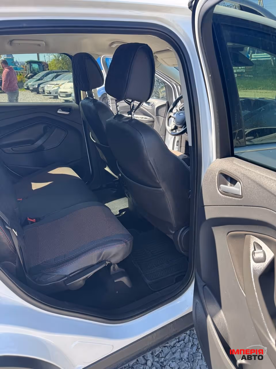 Ford Kuga - фото 27