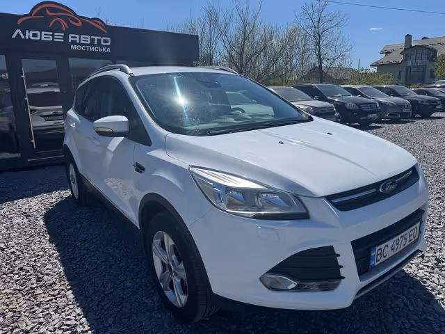 Ford Kuga - фото 3