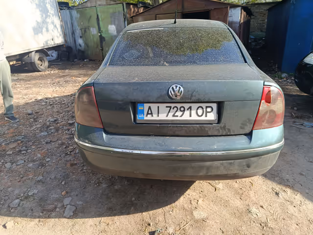 Volkswagen Passat - фото 2