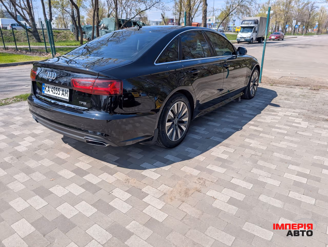 Audi A6 - фото 2