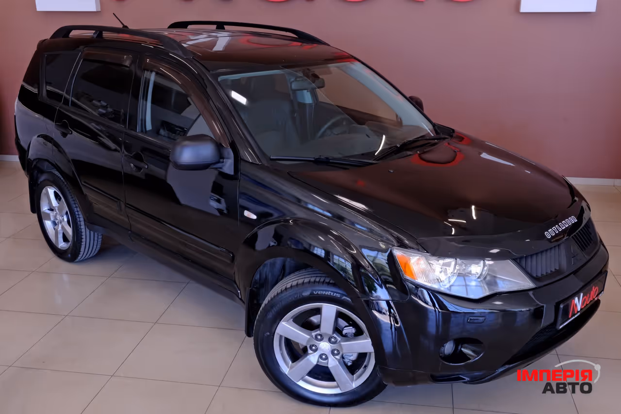 Mitsubishi Outlander - фото 4