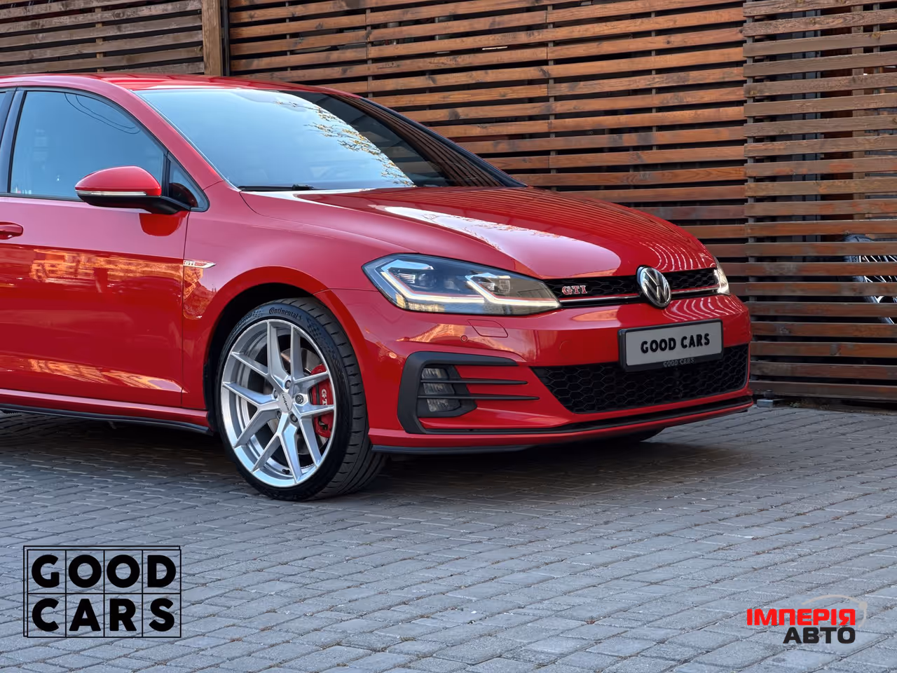 Volkswagen Golf GTI - фото 16