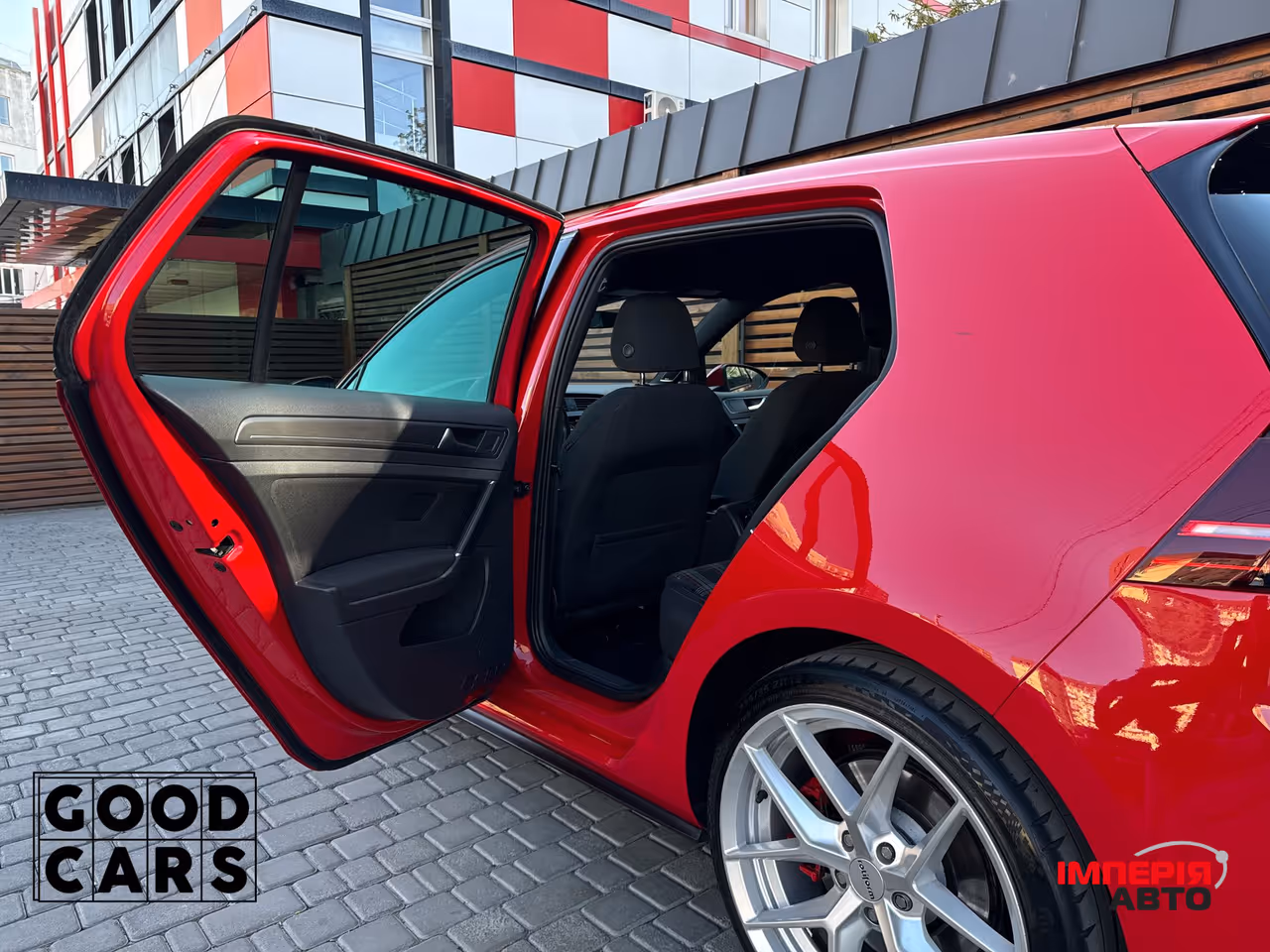 Volkswagen Golf GTI - фото 30