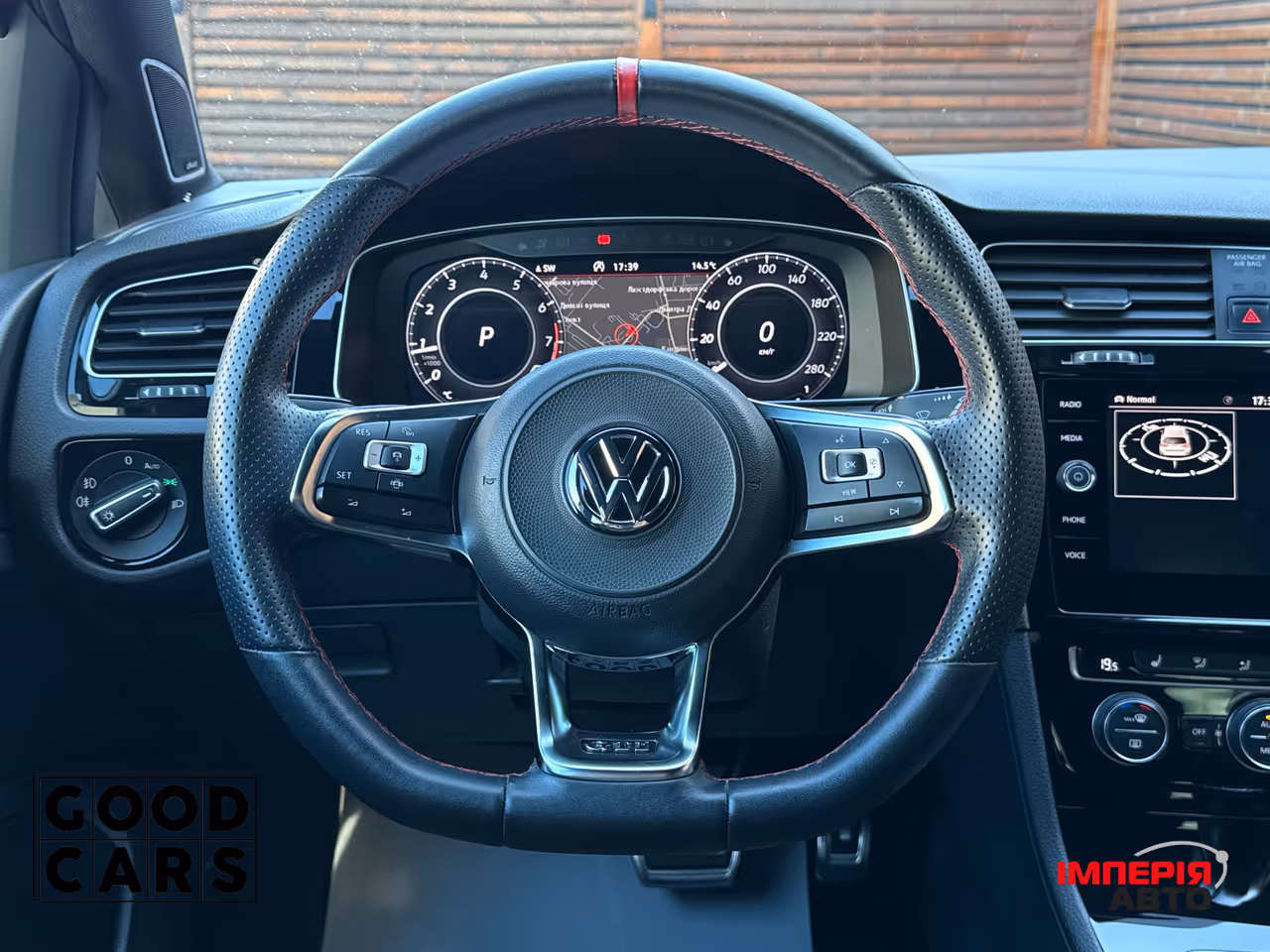 Volkswagen Golf GTI - фото 34