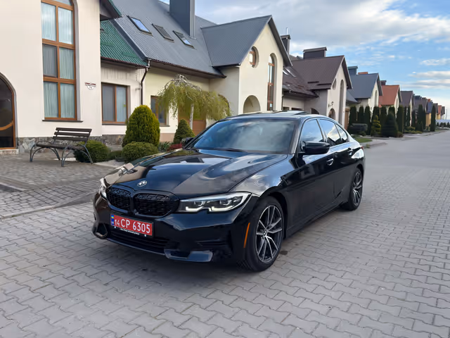 BMW 3 серії - фото 1