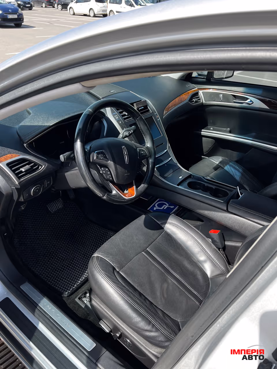 Lincoln MKZ - фото 4