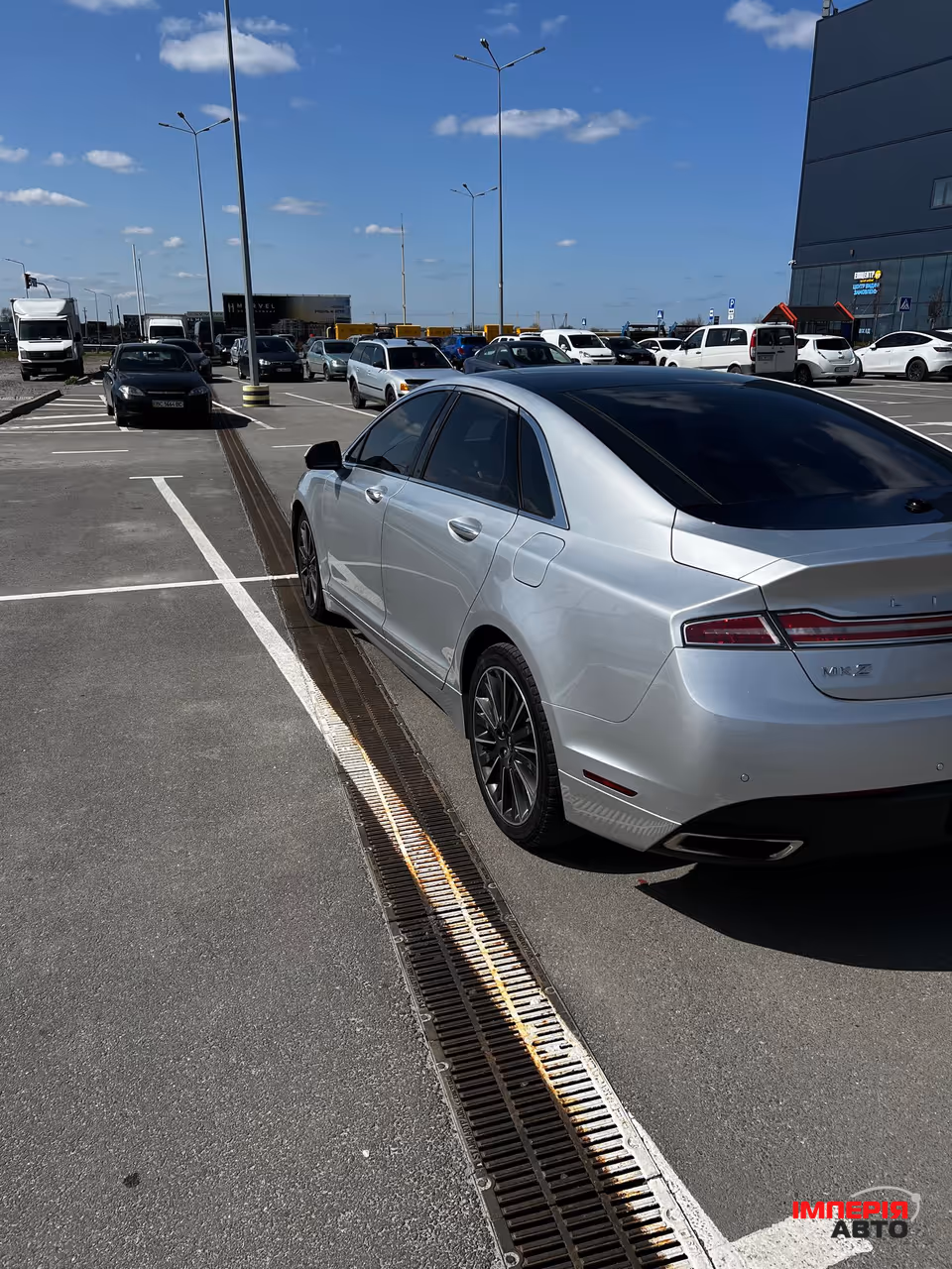 Lincoln MKZ - фото 8