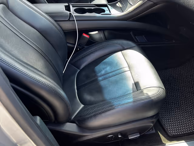 Lincoln MKZ - фото 2