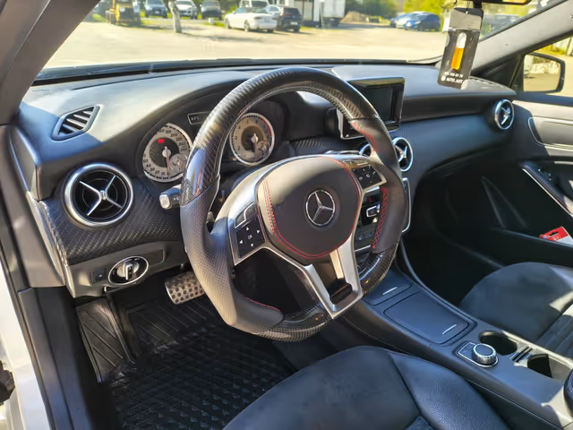 Mercedes-Benz A-Класс - фото 4