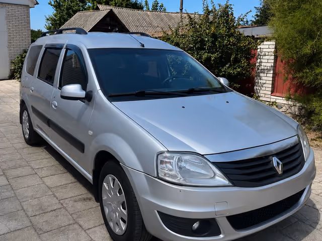 Renault Logan - зображення 2