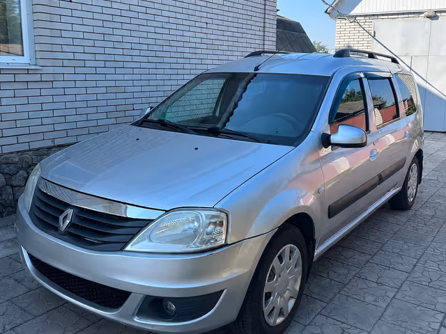Renault Logan - зображення 1