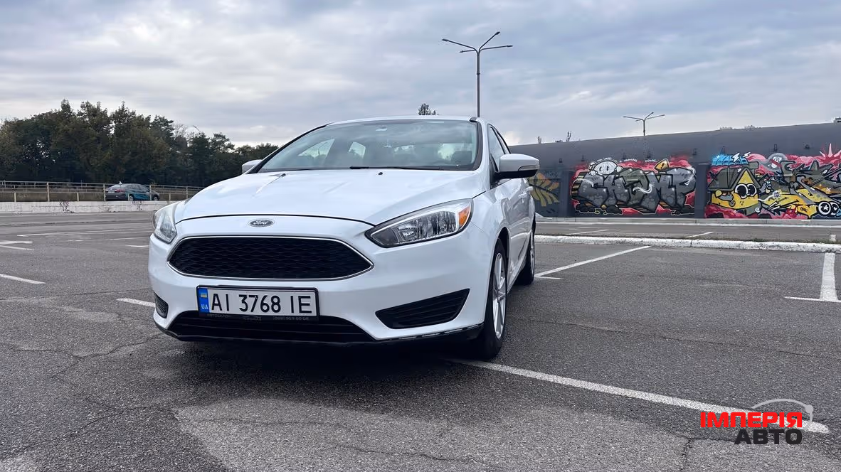 Ford Focus - фото 1