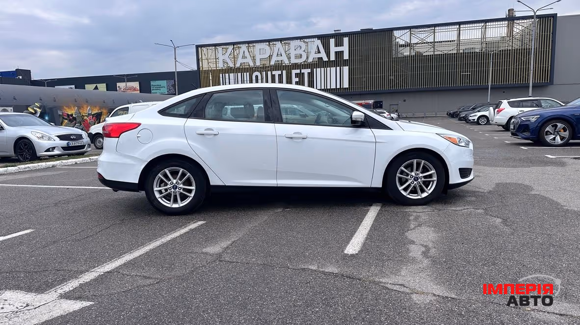 Ford Focus - фото 3