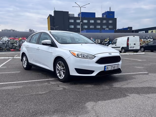 Ford Focus - фото 2