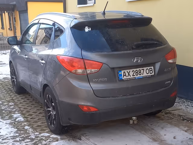 Hyundai ix35 - фото 4